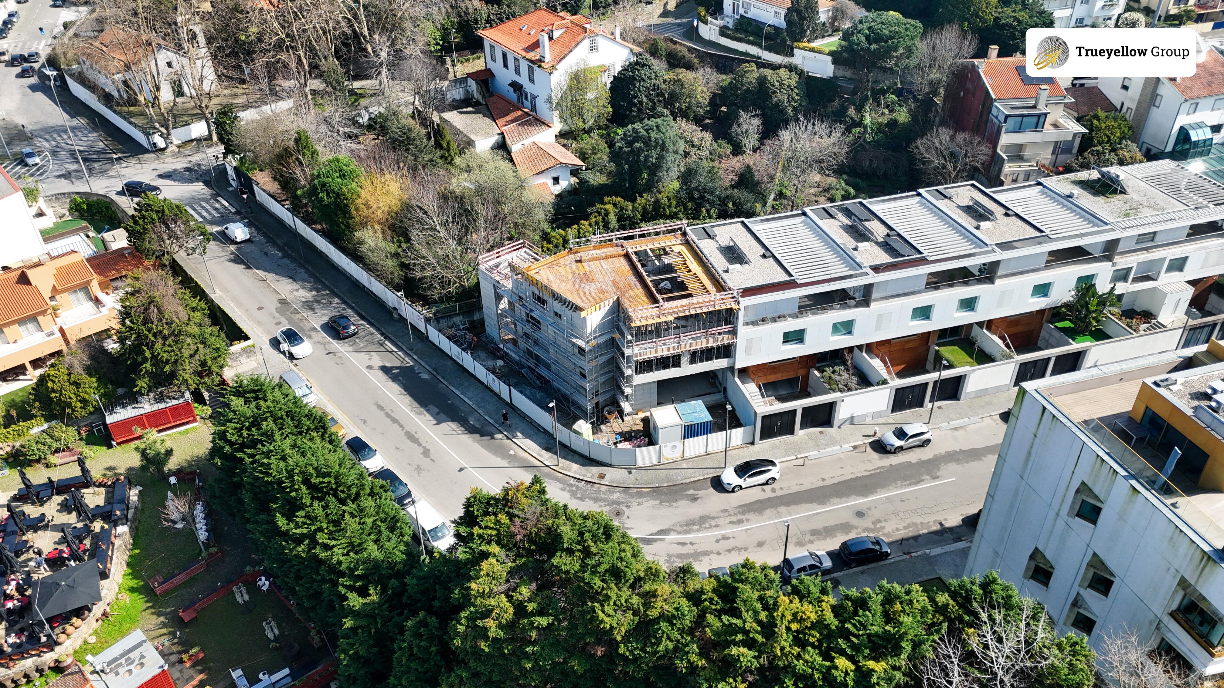 Moradia na Boavista - TRUEYELLOW Engenharia e Construção - Image# 1